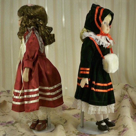 Worm 2 Porcelain Doll W/Stands - Picture 3 of 5